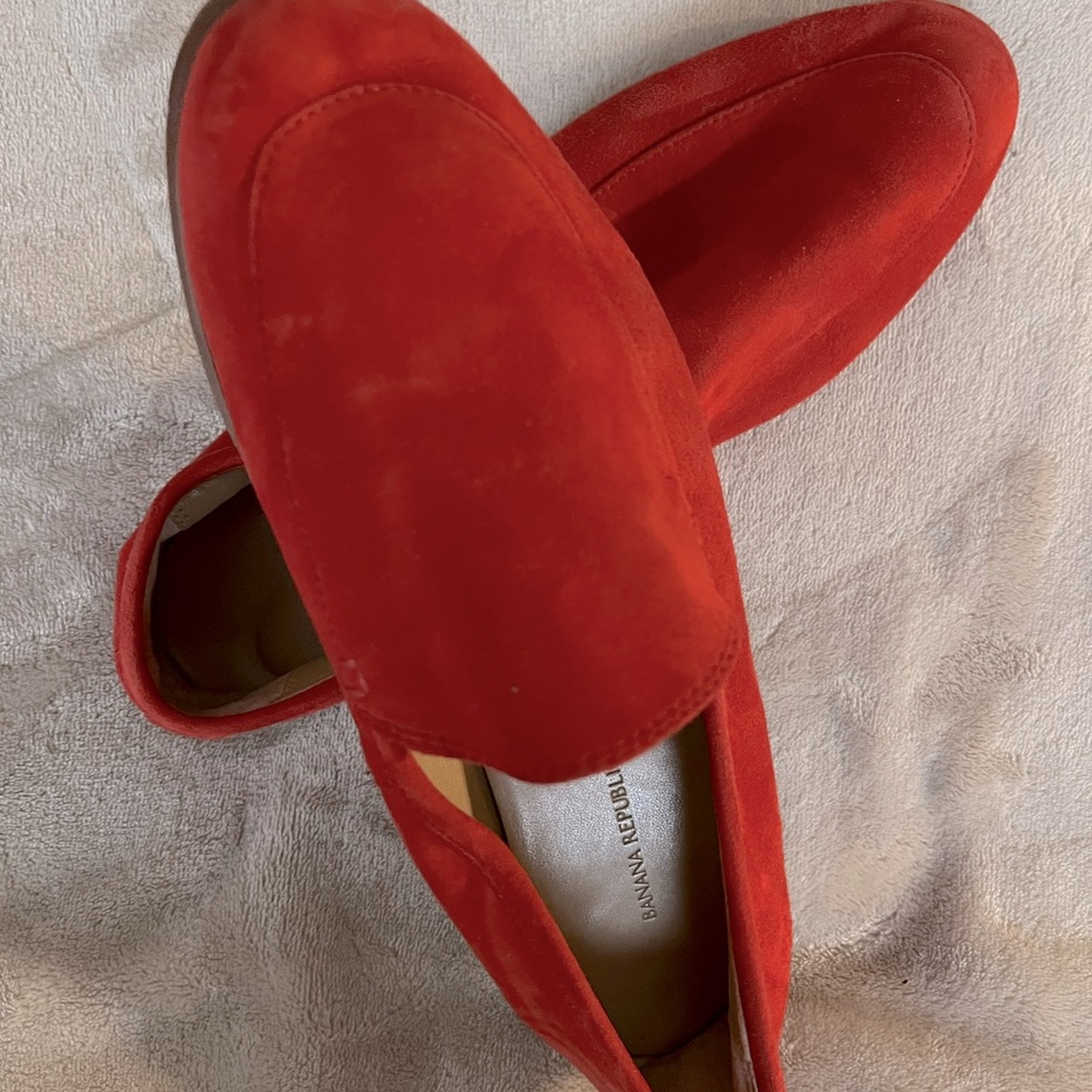 Banana Republic suede leather loafers